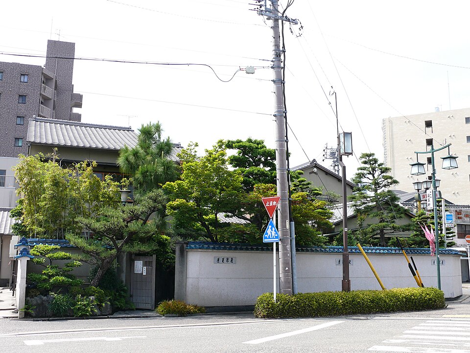 あつた蓬莱軒（อัตสึตะโฮไรเคน）Atsuta Houraiken